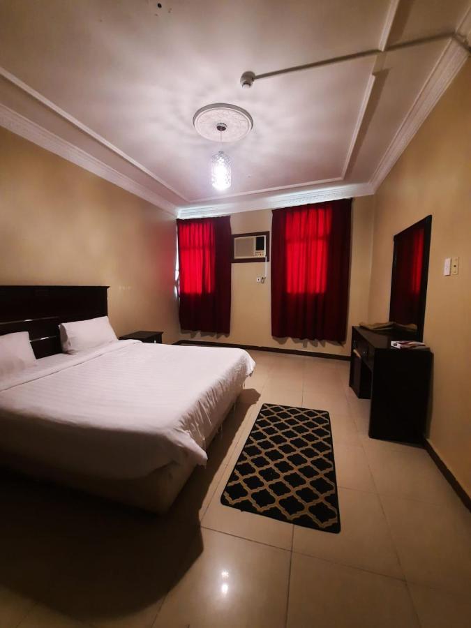 شقق العنوان للوحدات المخدومة Alanwaan Apartments For Serviced Units Dammam Luaran gambar
