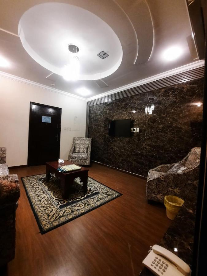 شقق العنوان للوحدات المخدومة Alanwaan Apartments For Serviced Units Dammam Luaran gambar
