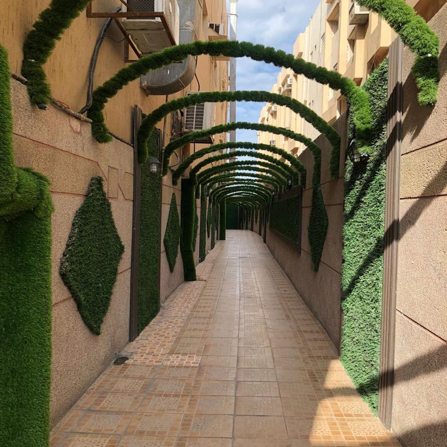 شقق العنوان للوحدات المخدومة Alanwaan Apartments For Serviced Units Dammam Luaran gambar